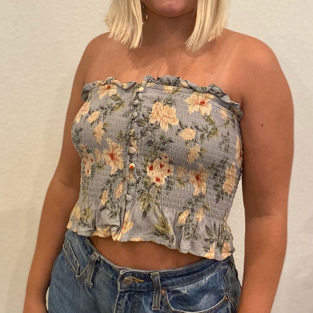 American Eagle Floral Strapless Top